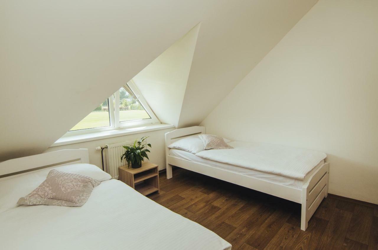 Guest House Na Hřišti Lestina Exteriér fotografie